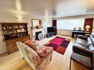 Lounge- click for photo gallery